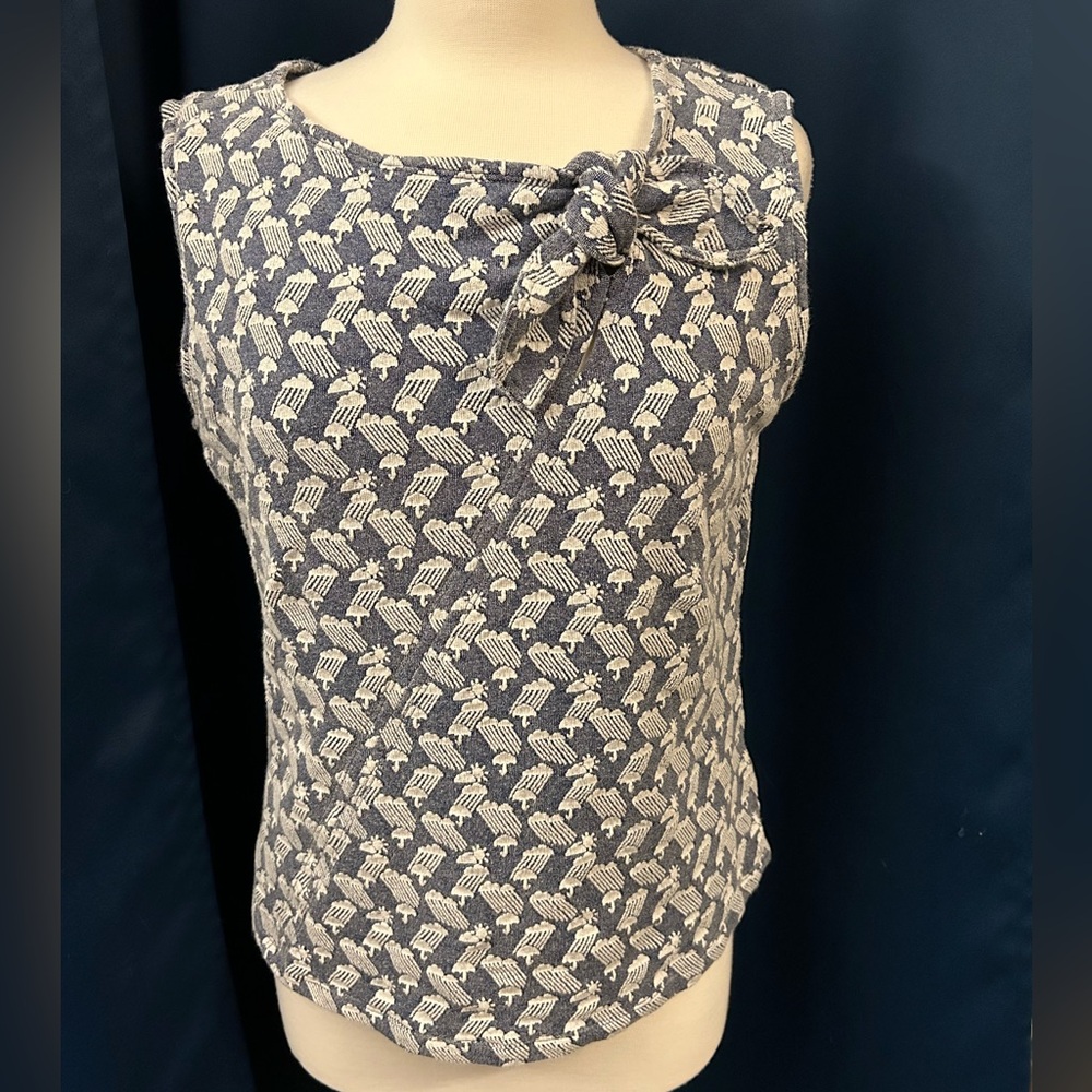 ☔️ Rain Patterned Sleeveless Top ☔️